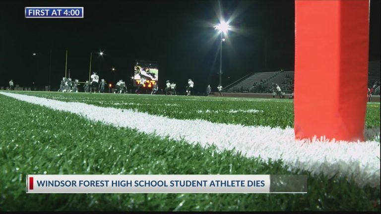  Football Player Collapses